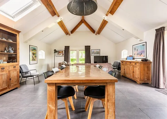 De Gemoedelijkheid Дом отдыха Нюэнен