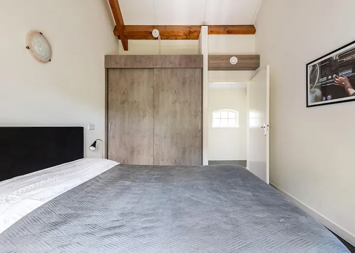 度假居 格莫德里克德度假屋 *